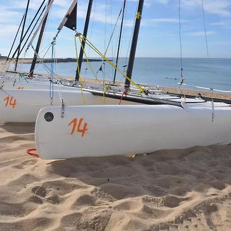 Hébergement de vacances Maison Rénovée 2023 à 300m De La Avec Terrasse, Jardin Clos, Clim Et Wifi - Fr-1-306-1270 Saint-Brévin-les-Pins